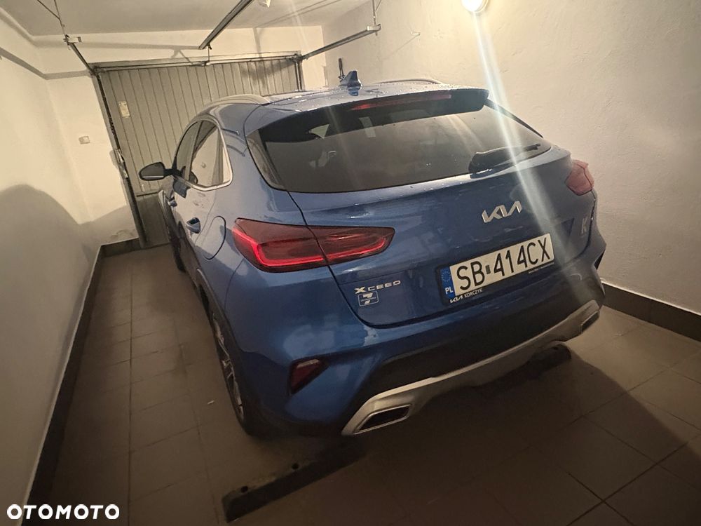 Kia XCeed 1.5 T-GDI M - 4