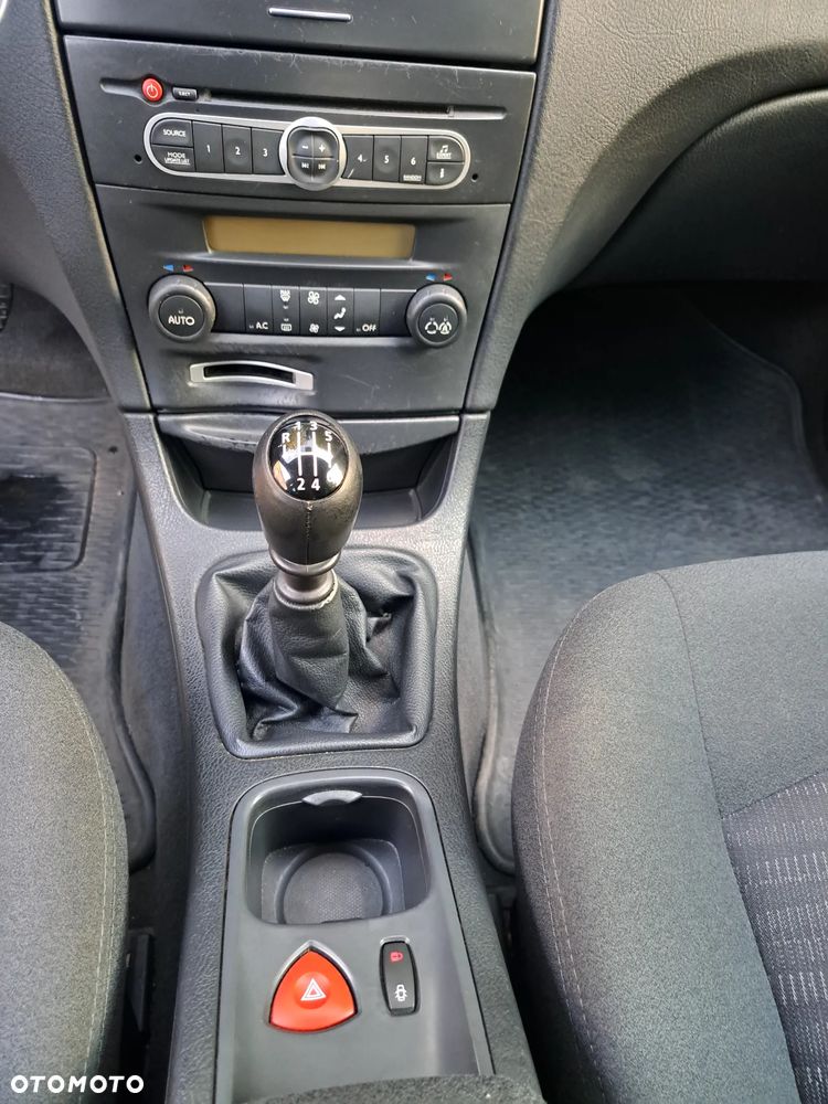 Renault Laguna 2.0 GT Turbo - 17