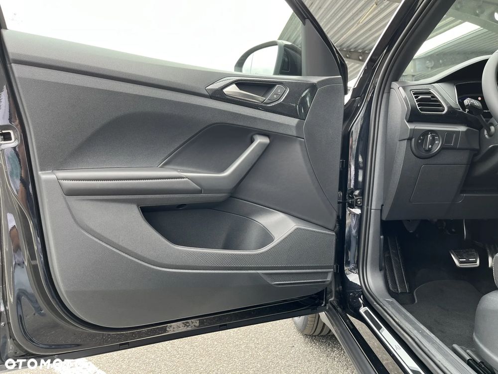Volkswagen T-Cross 1.0 TSI R-Line Plus DSG - 11