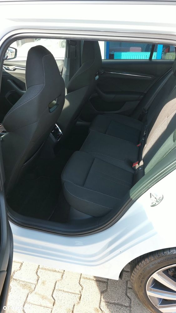 Skoda Octavia 2.0 TDI 4x4 Style DSG - 16