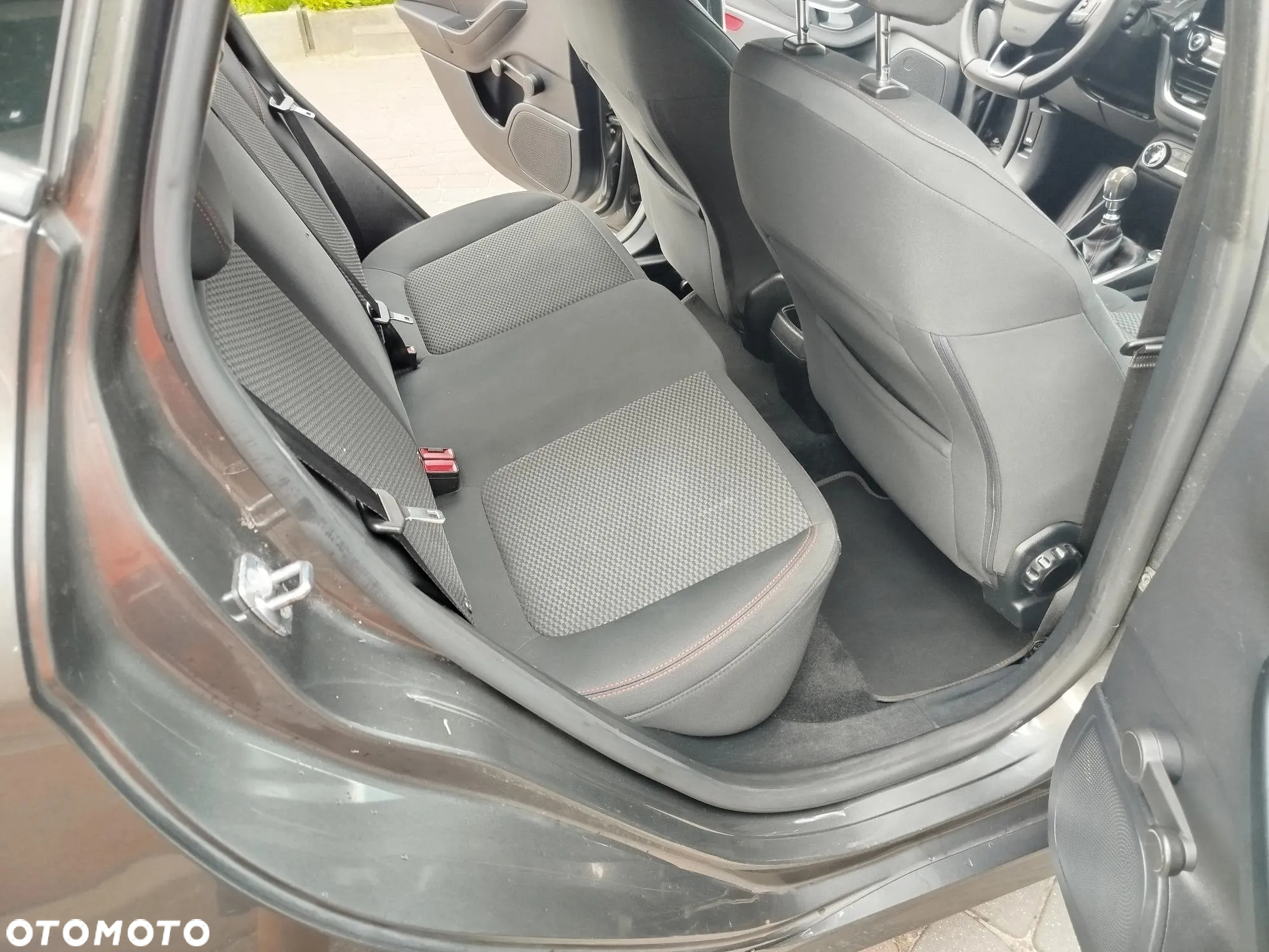 Ford Fiesta 1.0 EcoBoost S&S ST-LINE X - 15
