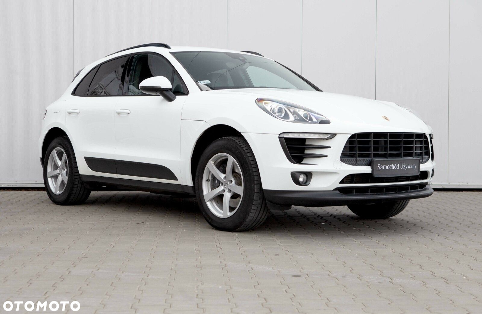 Porsche Macan Standard - 3