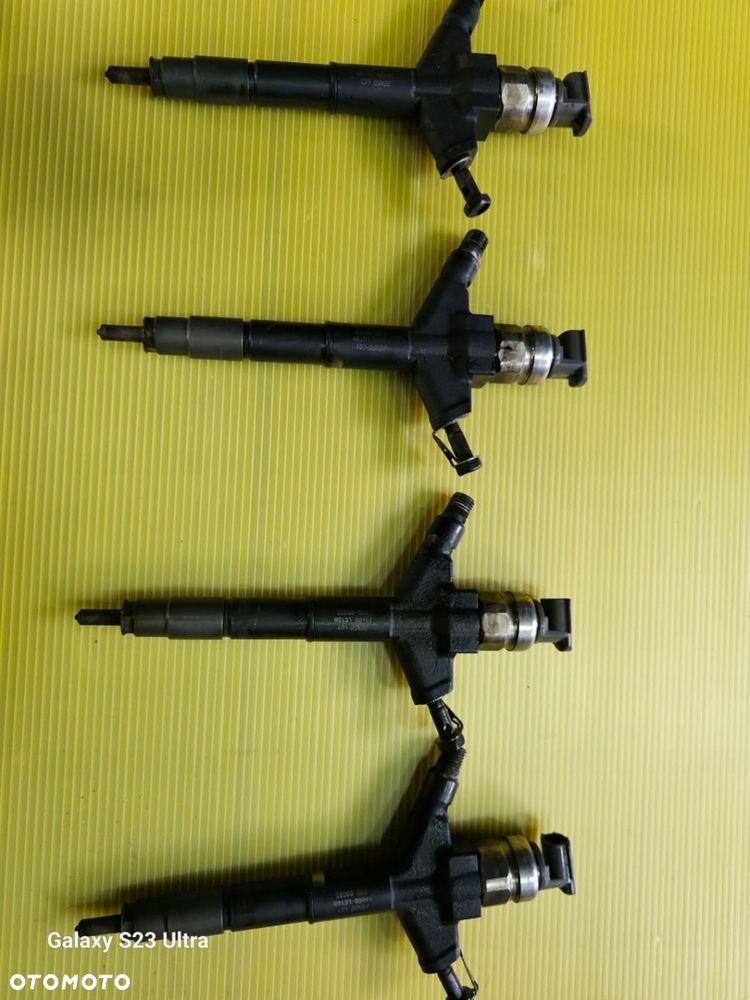 Wtryskiwacze wtryski Maxity Cabstar NT400 07-22r 2,5L yd25 - 1