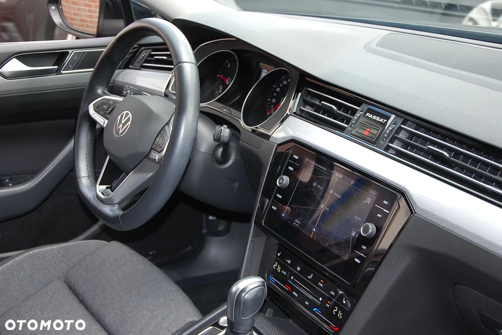 Volkswagen Passat 2.0 TDI EVO Business DSG - 29