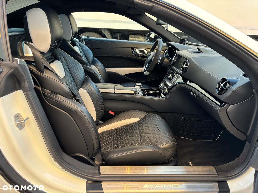 Mercedes-Benz SL 63 AMG AMG Speedshift MCT 7-Gang Sportgetriebe - 27