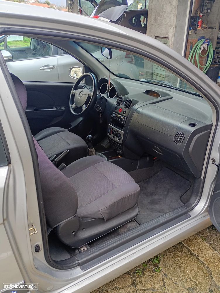 Chevrolet Kalos 1.2 Sport - 13