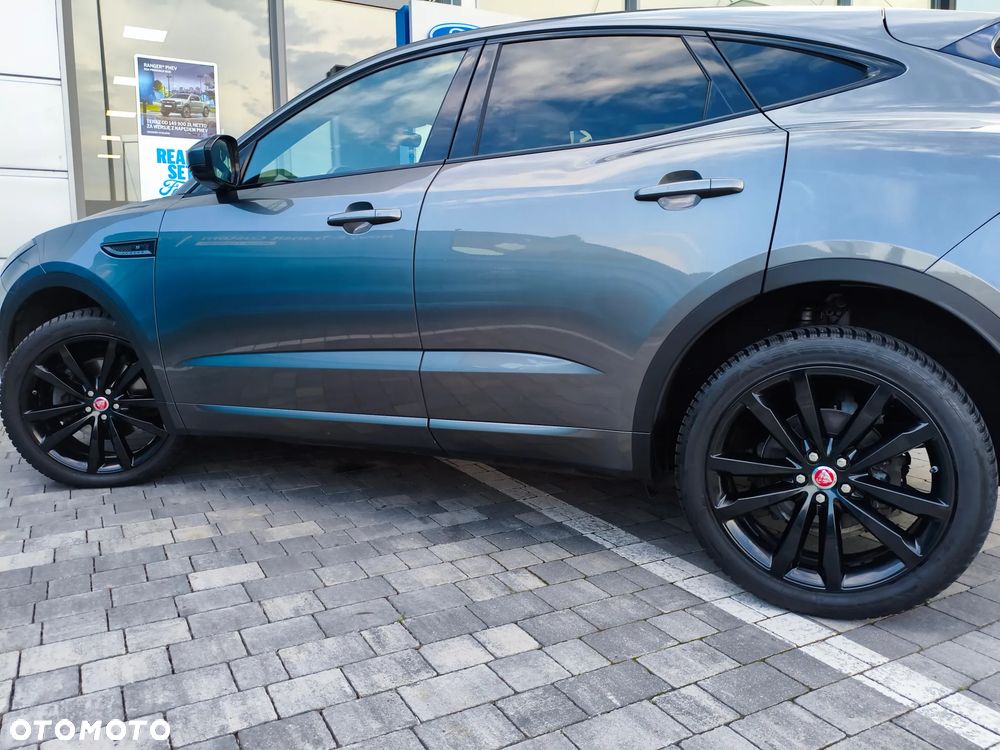 Jaguar E-Pace 2.0 i4D AWD R-Dynamic - 40
