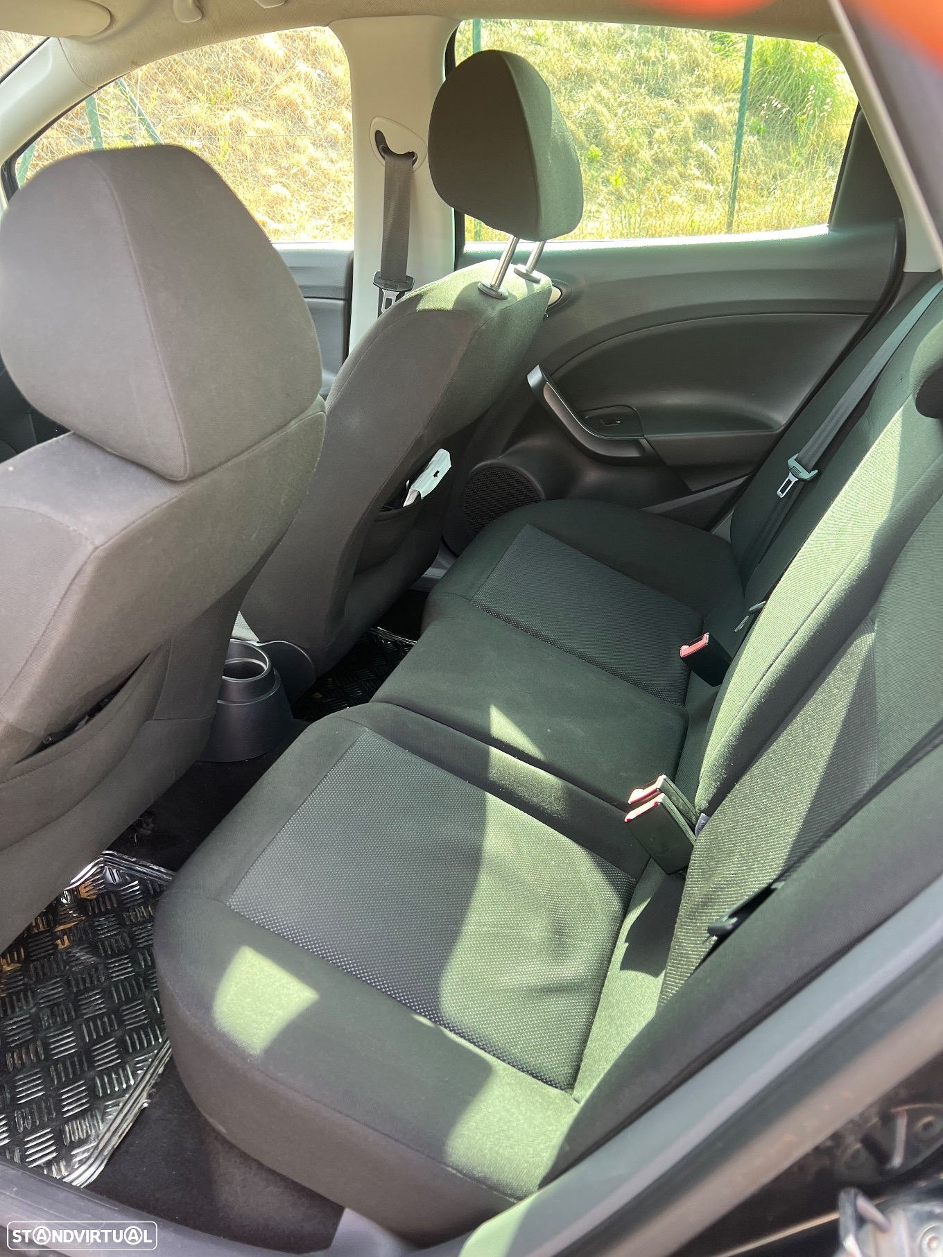 SEAT Ibiza 1.6 TDI Style DPF - 11