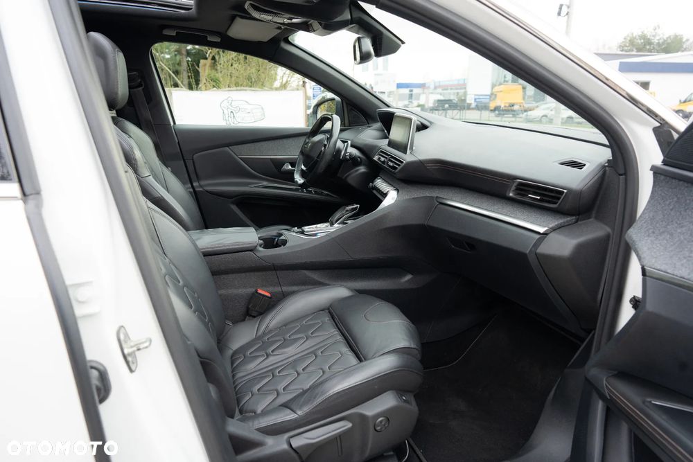 Peugeot 3008 THP 165 EAT6 Stop & Start Allure - 24