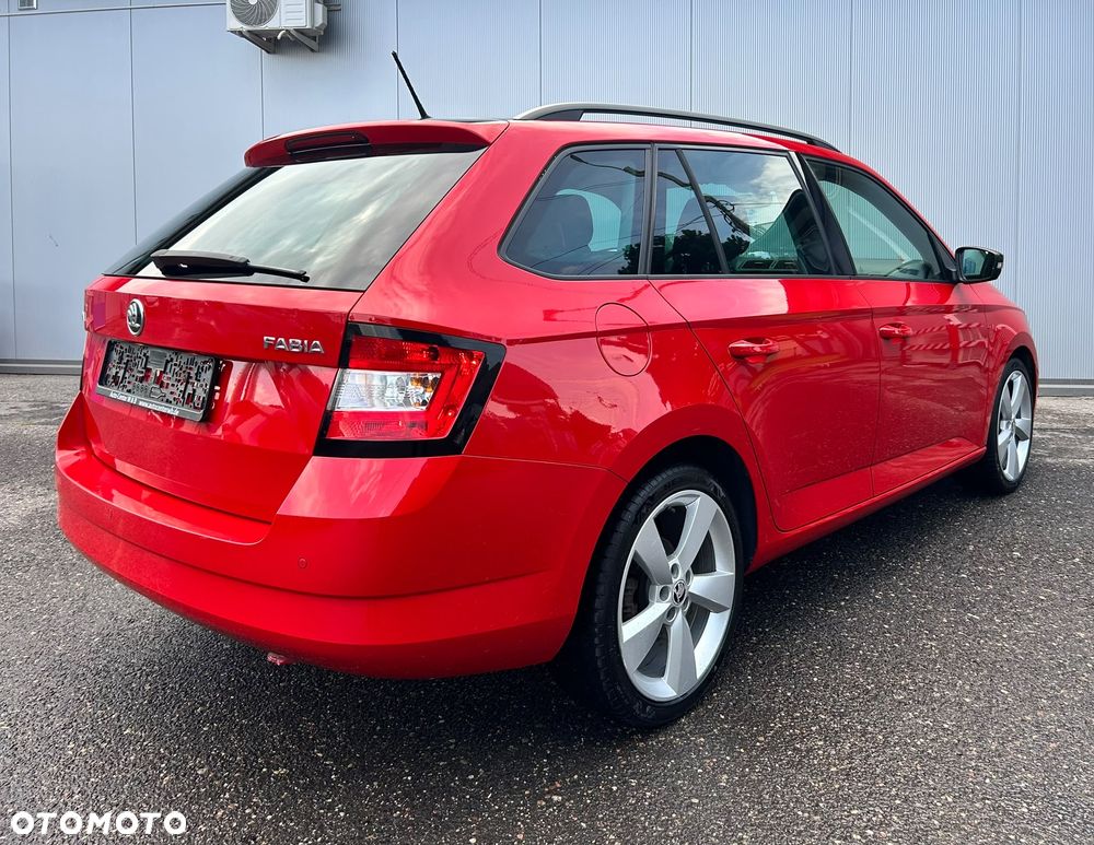 Skoda Fabia 1.2 TSI DSG Joy - 3