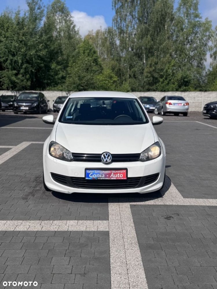 Volkswagen Golf - 2