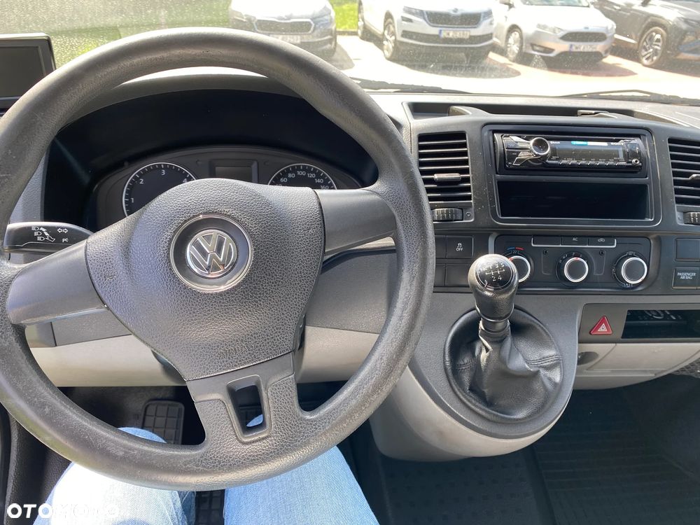 Volkswagen Transporter - 7