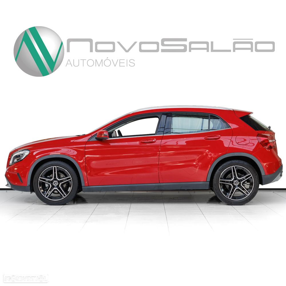 Mercedes-Benz GLA 180 (CDI) d Urban - 2