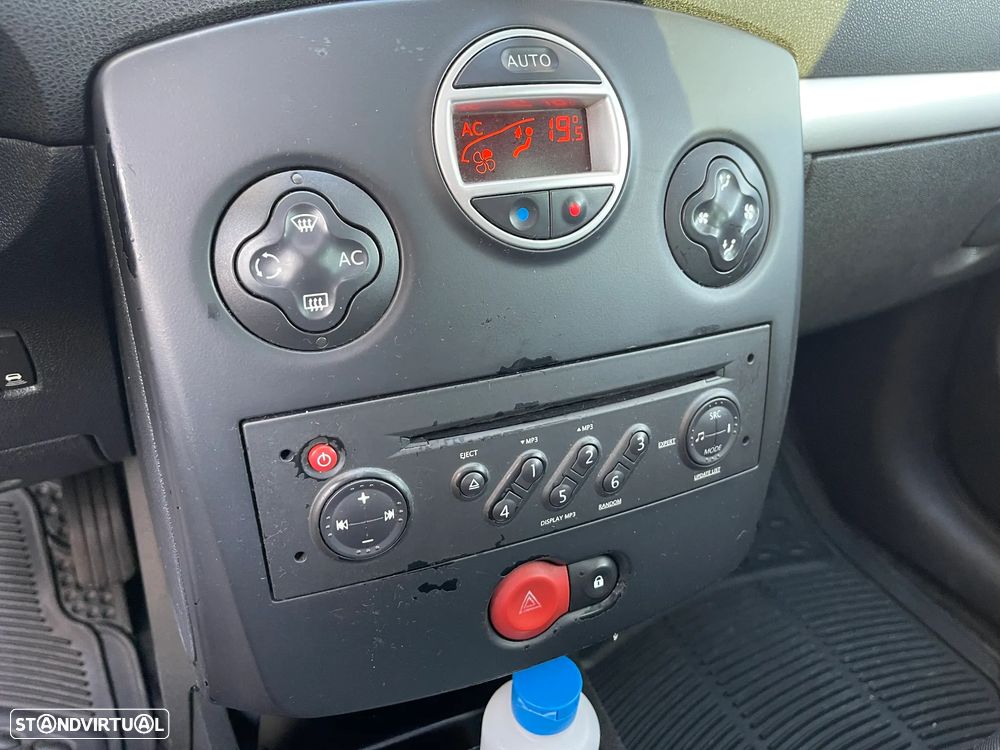 Renault Clio Break 1.5 dCi Dynamique S - 5