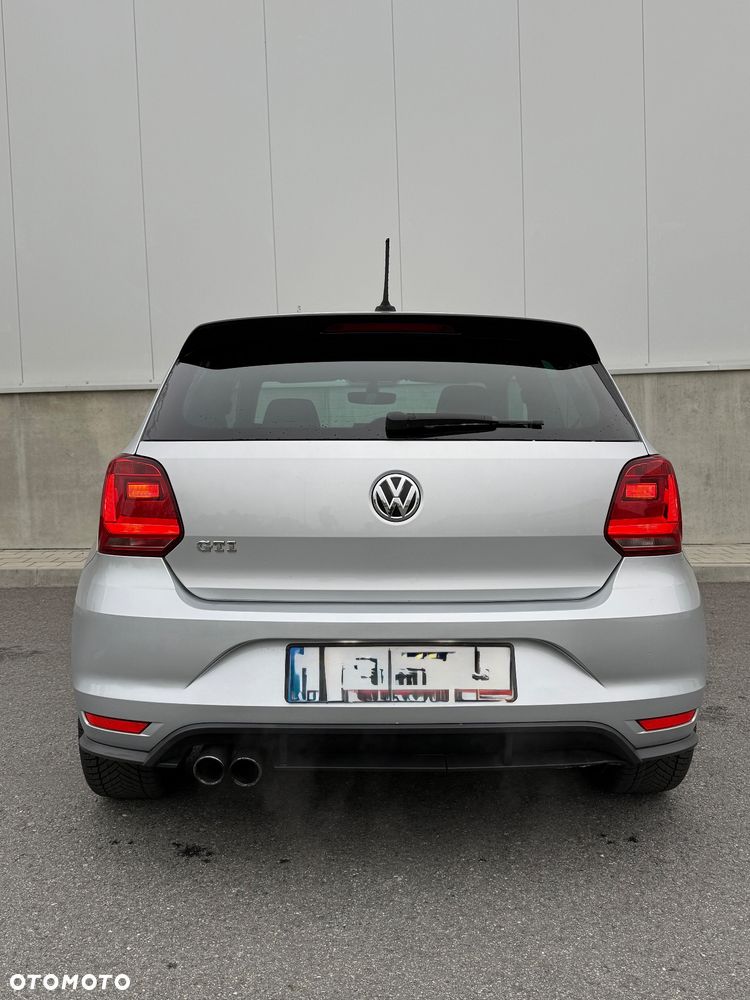 Volkswagen Polo 1.8 TSI (Blue Motion Technology) GTI - 8