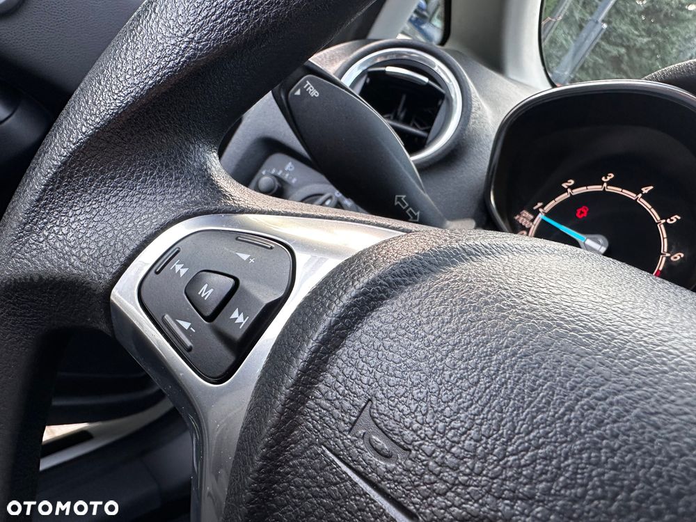 Ford Fiesta 1.25 Celebration - 19