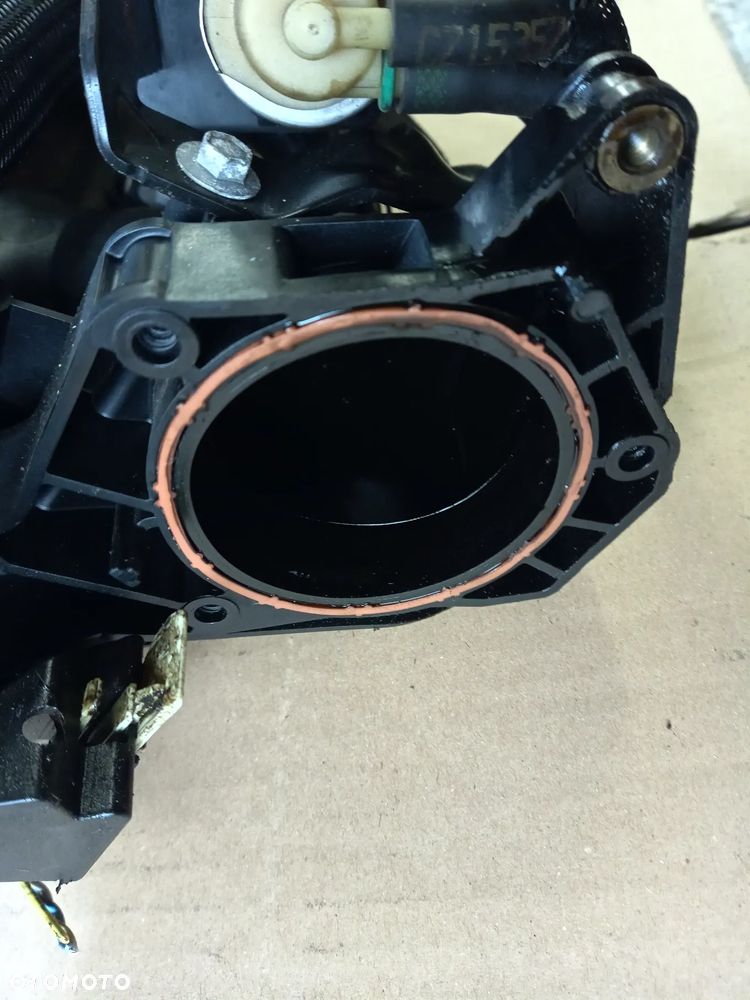 Peugeot 308 3008 5008 Citroen DS4 C4 1.6 THP kolektor ssący 759507780  759507880 - 4