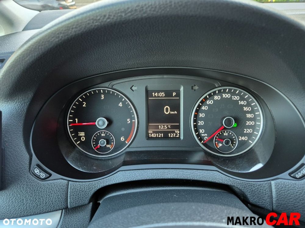 Volkswagen Sharan - 11