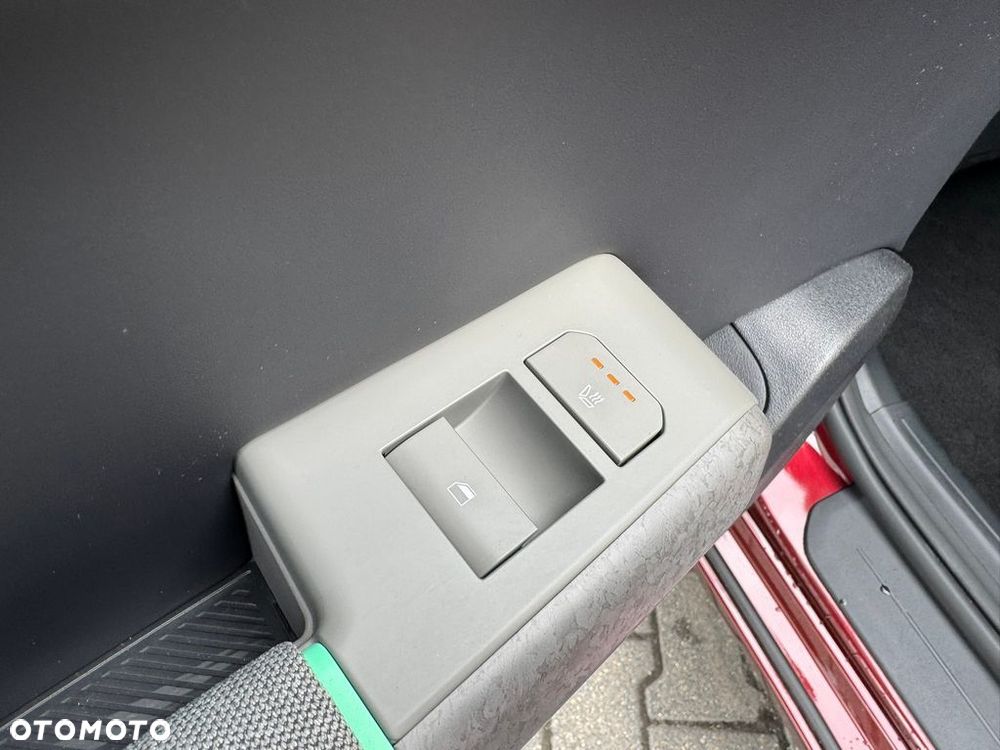 Kia EV4 81.4kWh Business Line - 21