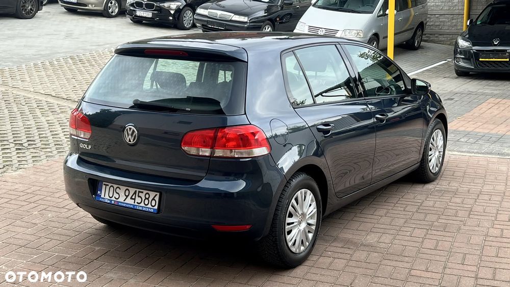 Volkswagen Golf 1.6 Comfortline - 4