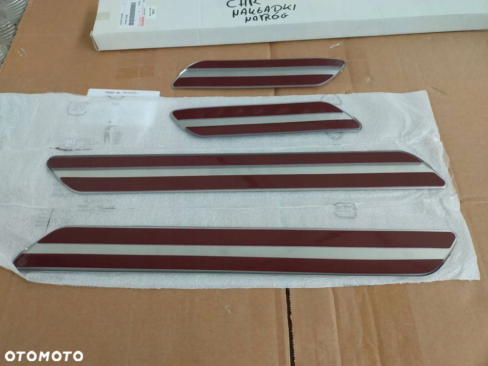 Toyota C-HR CHR 2016-2023 listwy osłony progowe ozdobne komplet - 5