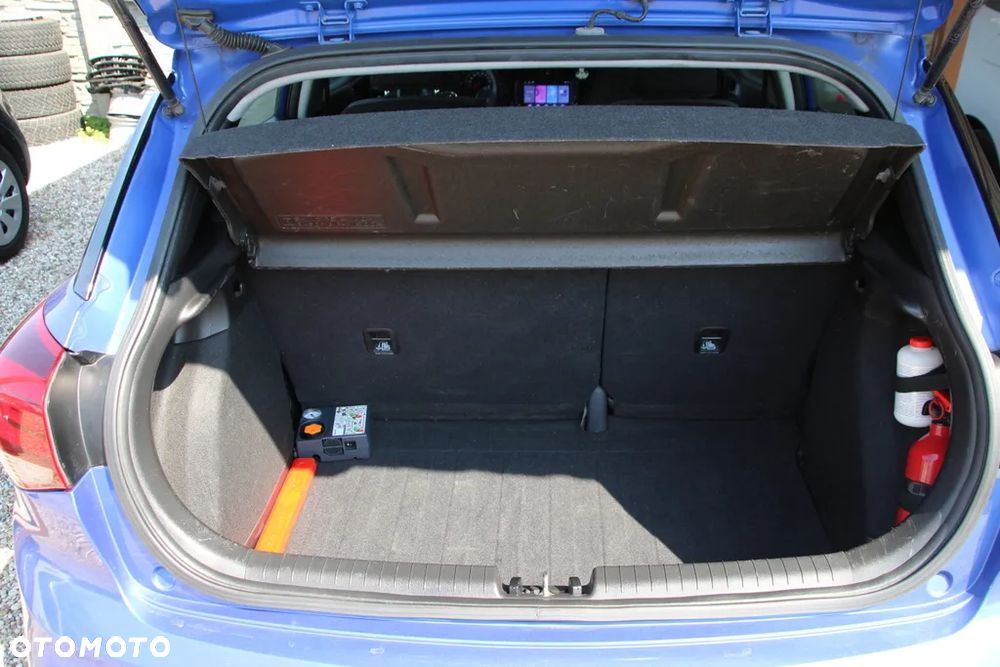 Hyundai i20 blue 1.2 Select - 18