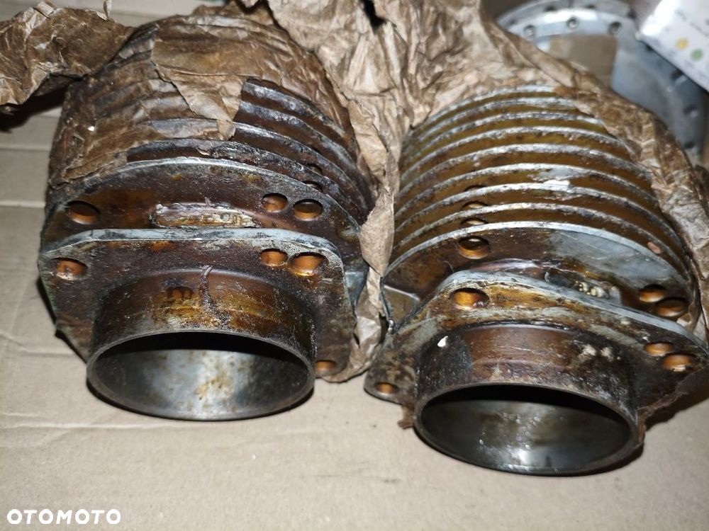 Oryginalne nowe cylindry Dniepr MT K650 - 11
