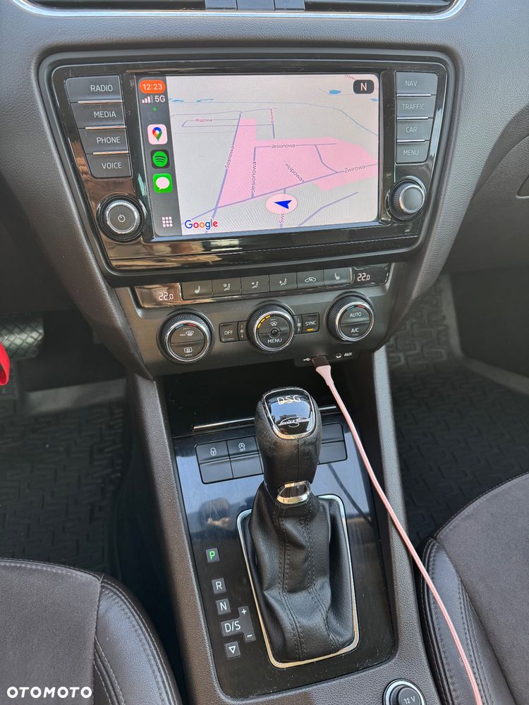 Skoda Octavia 1.8 TSI L&K DSG EU6 - 24