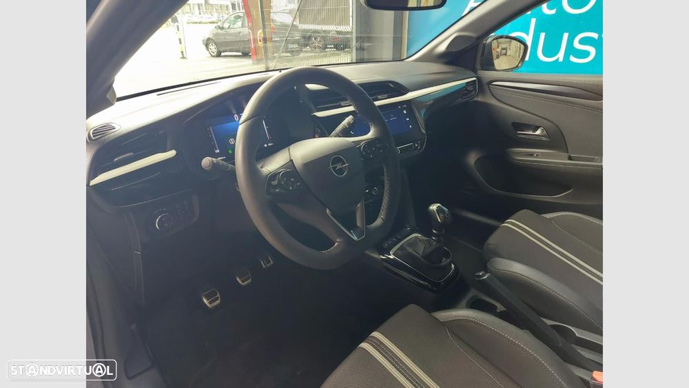 Opel Corsa 1.2 T GS - 7