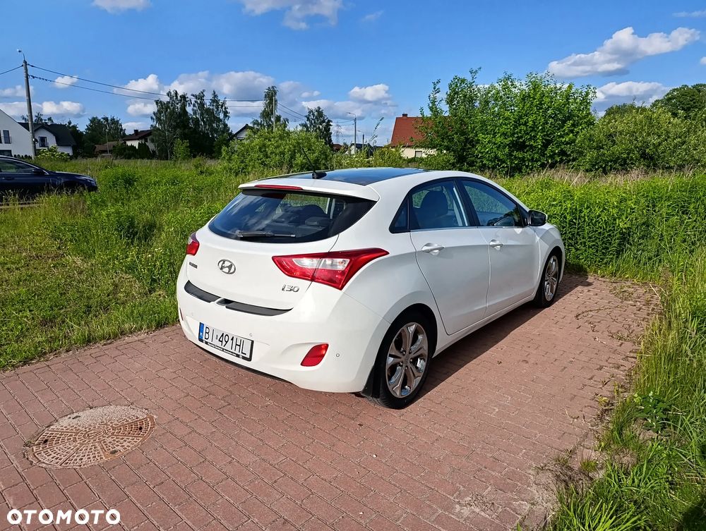 Hyundai i30 1.6 CRDi Premium - 11