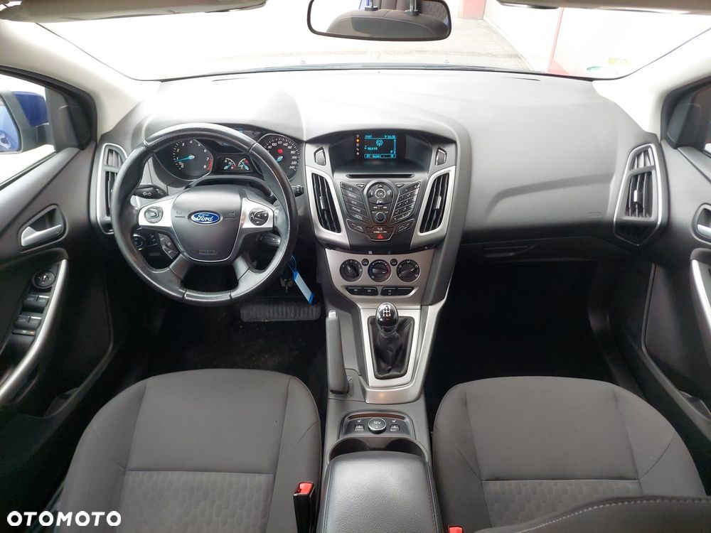 Ford Focus - 18