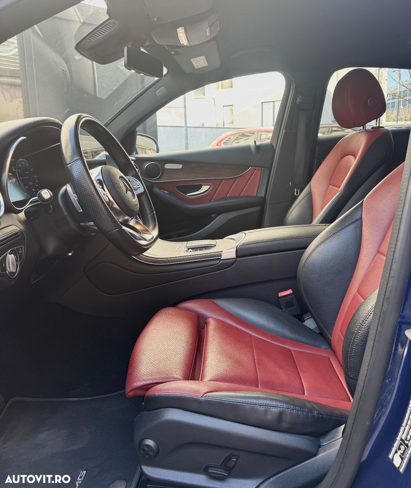 Mercedes-Benz GLC Coupe 300 e 4Matic 9G-TRONIC AMG Line Plus - 9