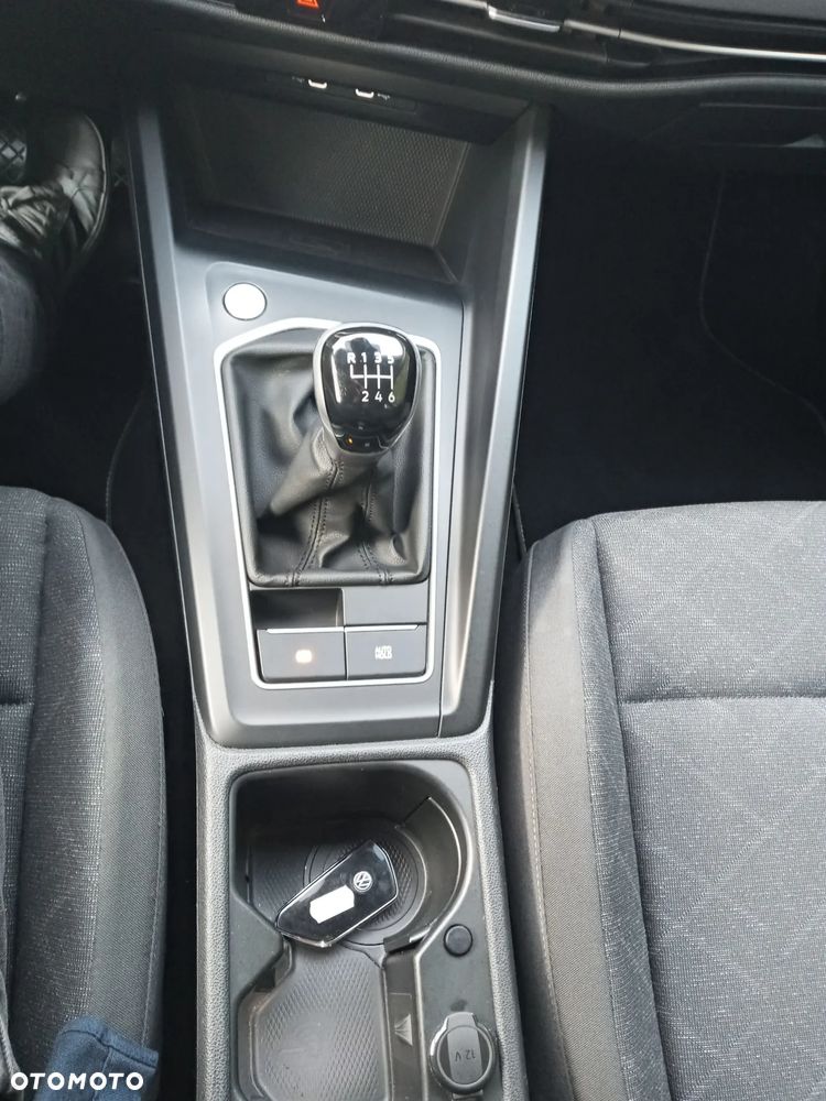Volkswagen Golf 2.0 TDI Life - 27