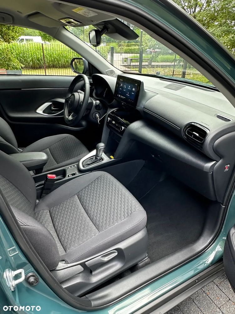 Toyota Yaris Cross - 12
