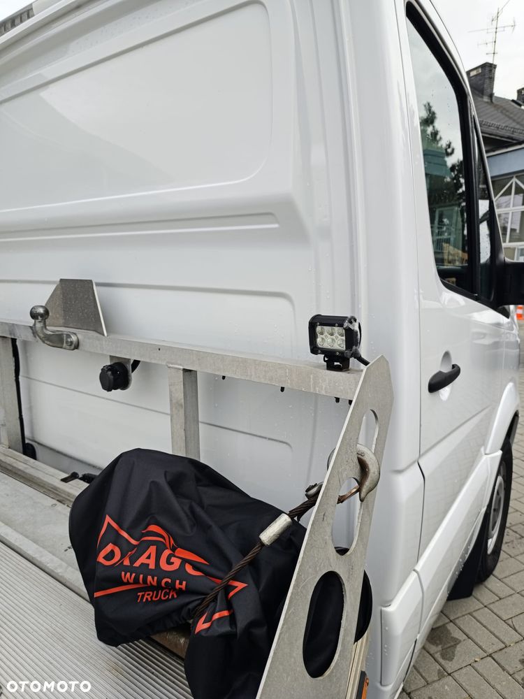 Mercedes-Benz SPRINTER - 13