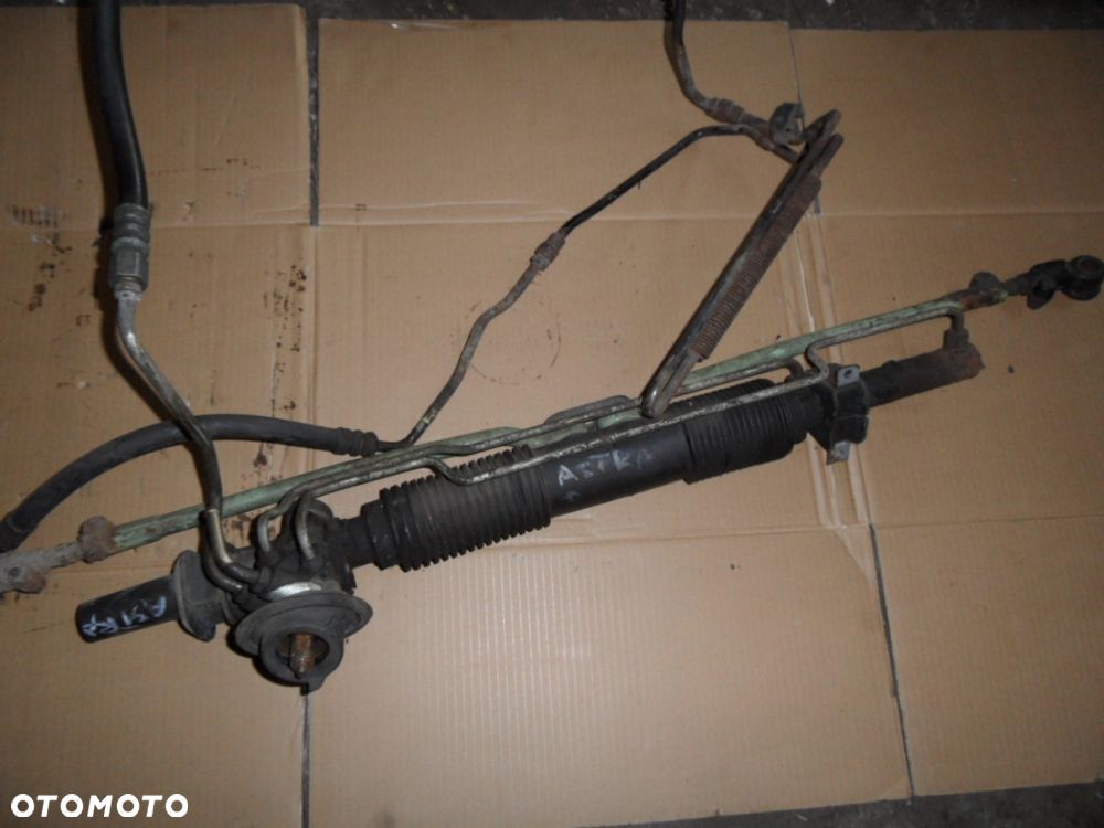 PRZEWOD WSPOMAGANIA ASTRA G - 4