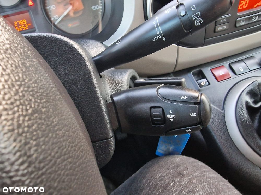 Citroën Berlingo Multispace HDi 115 FAP Exclusive - 20