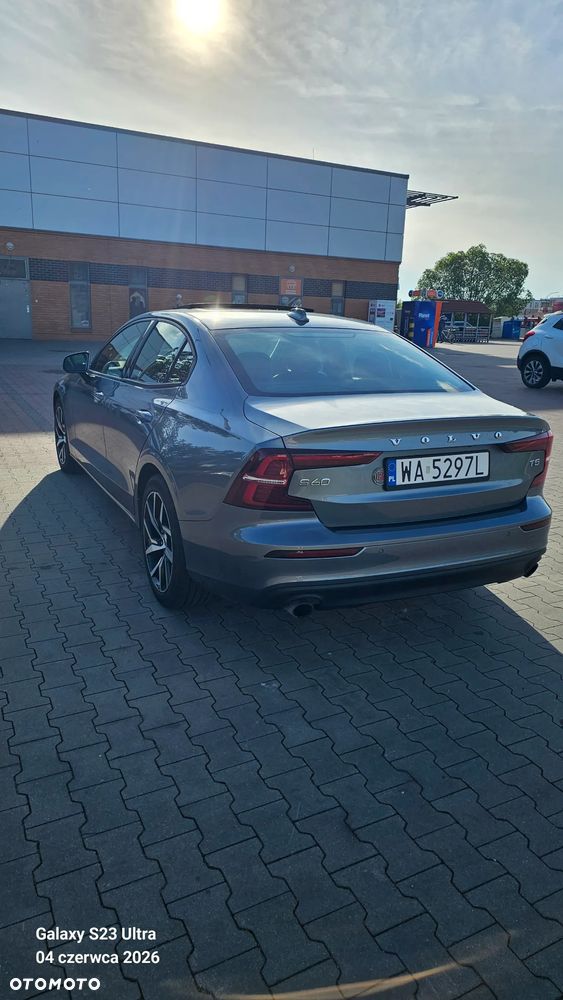 Volvo S60 T5 Momentum Pro - 8