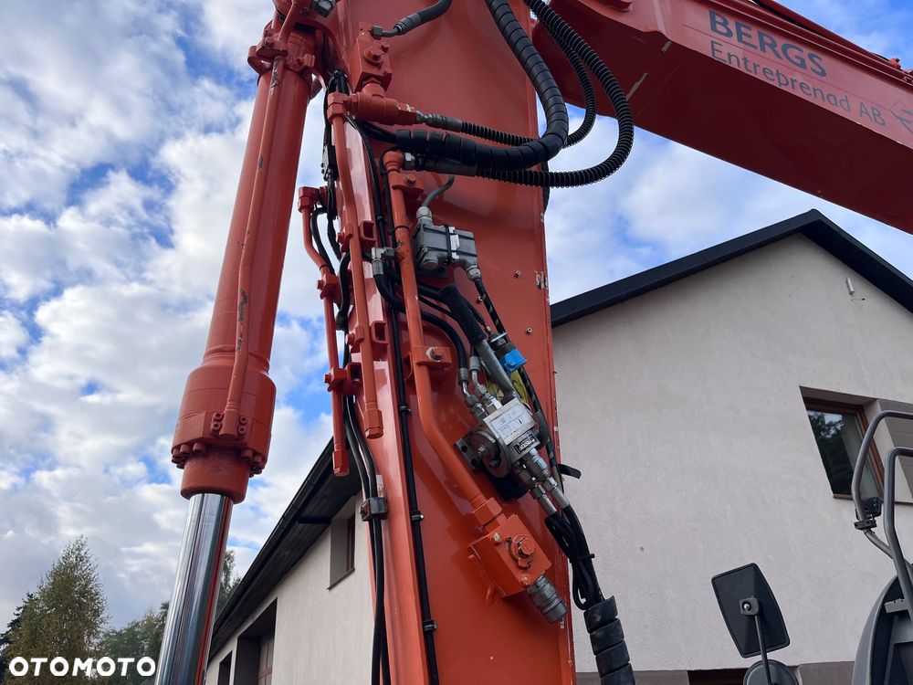 Hitachi ZX145W-3 - 10