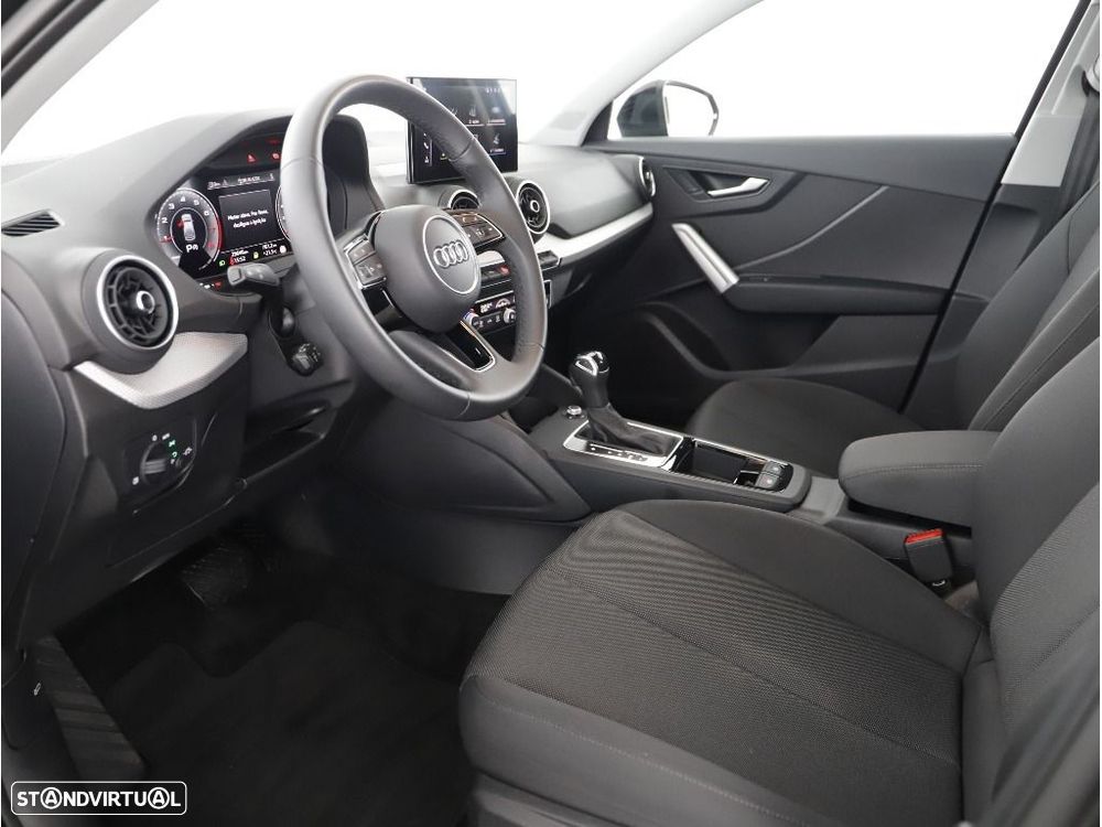Audi Q2 35 TFSI Advanced S tronic — fotografia 7