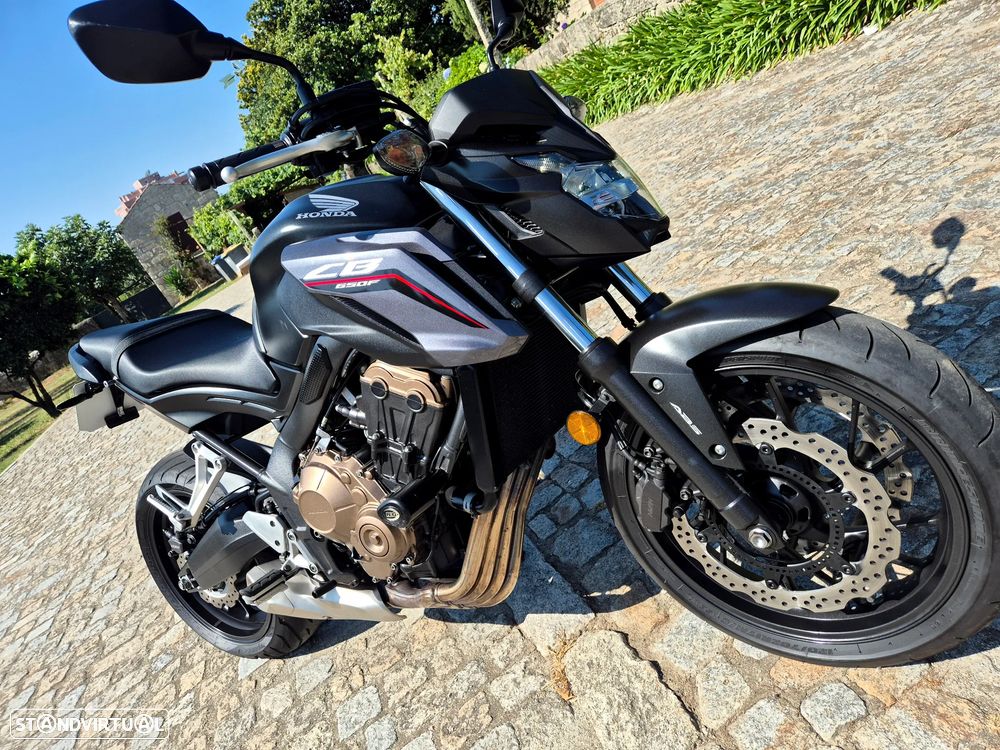 Honda CB 650F - 3