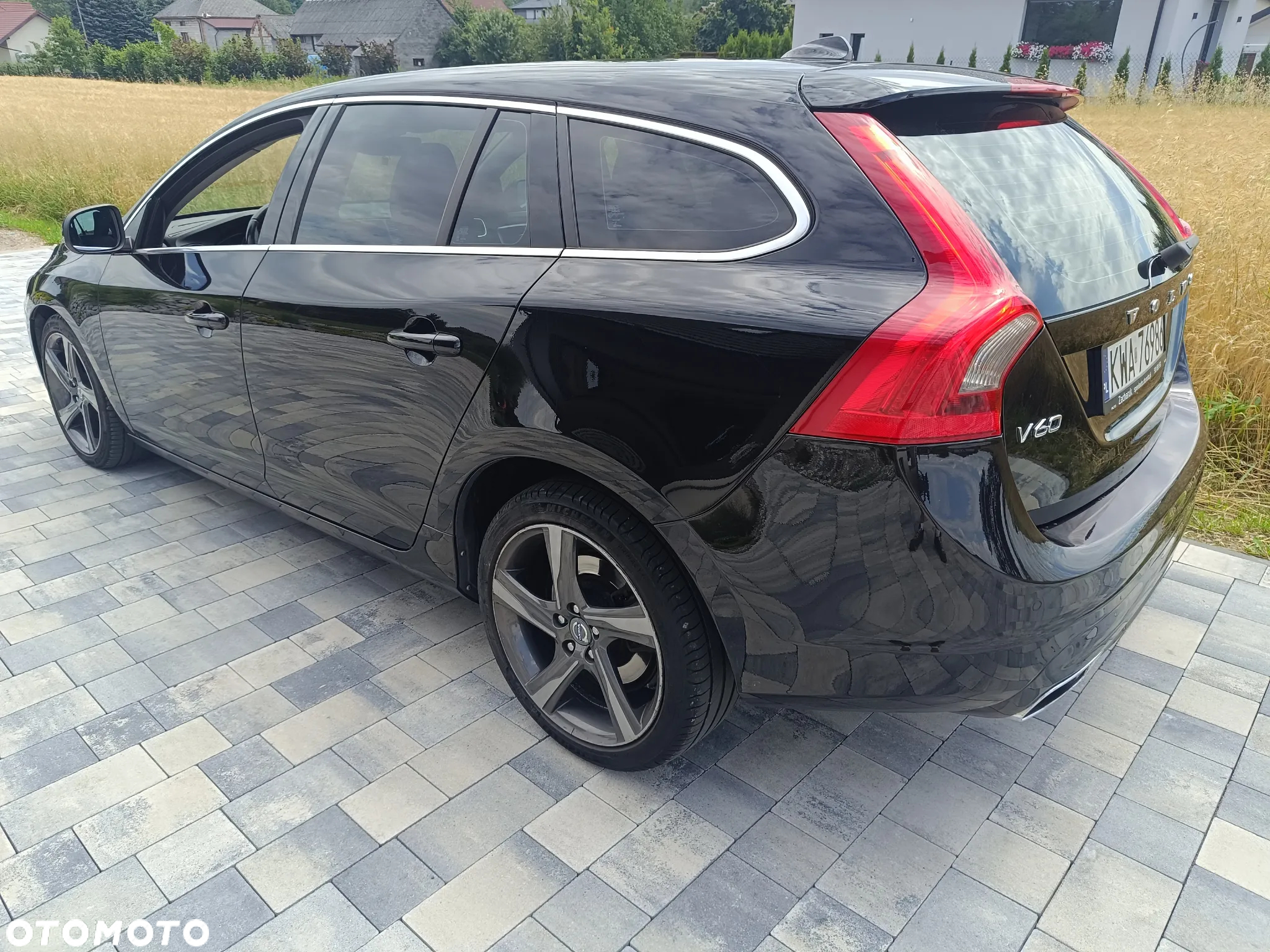 Volvo V60 D4 Drive-E Summum - 11