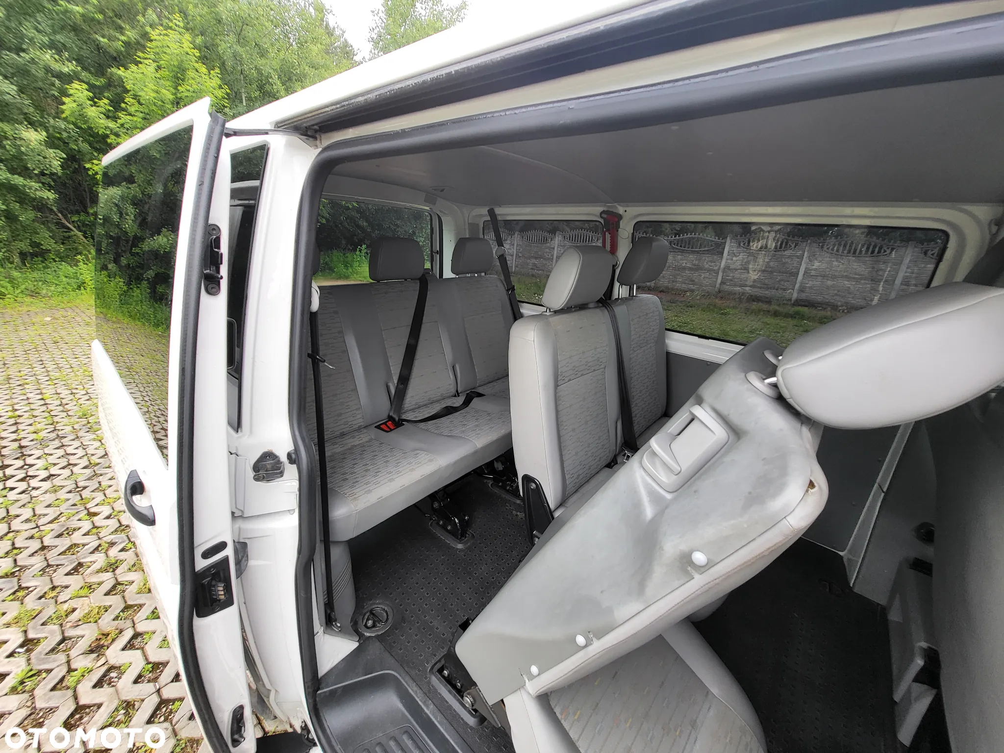 Volkswagen Transporter - 12