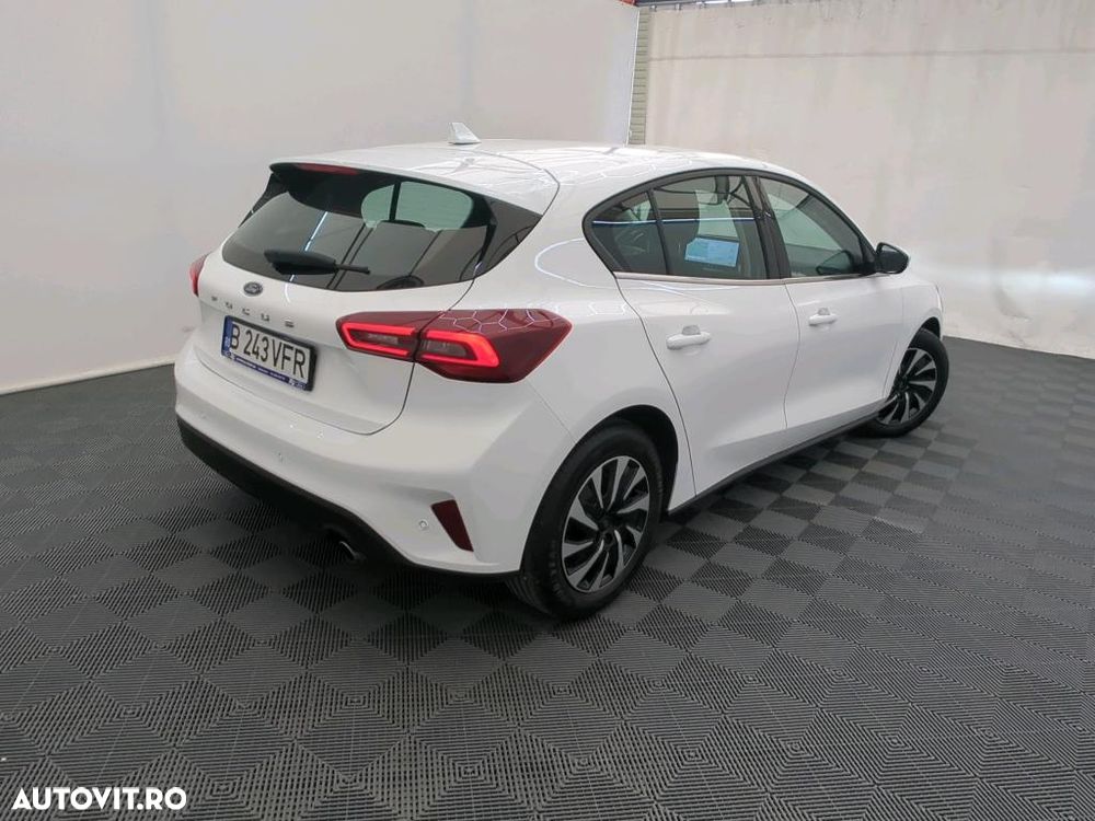 Ford Focus - 2