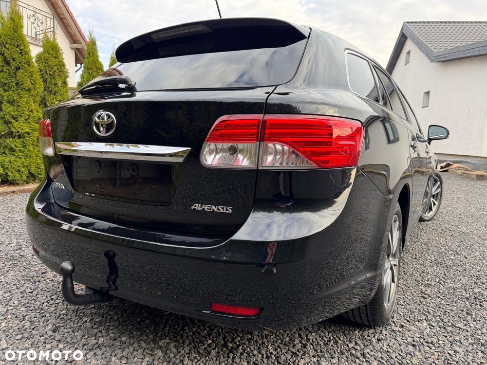 Toyota Avensis 1.8 Executive - 25