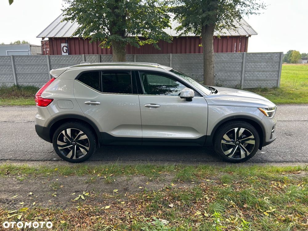 Volvo XC 40 B5 AWD Ultimate Dark - 8