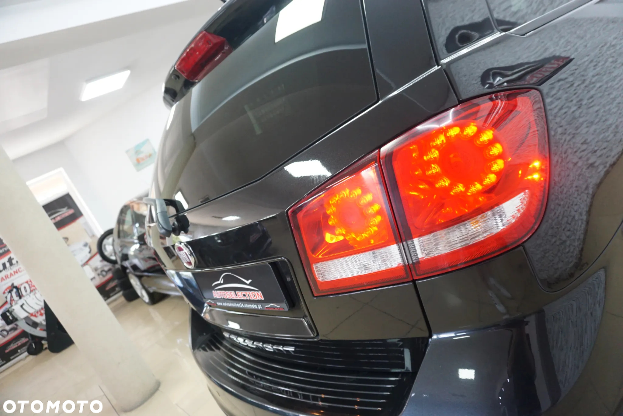 Fiat Freemont 2.0 Multijet Lounge AWD - 11