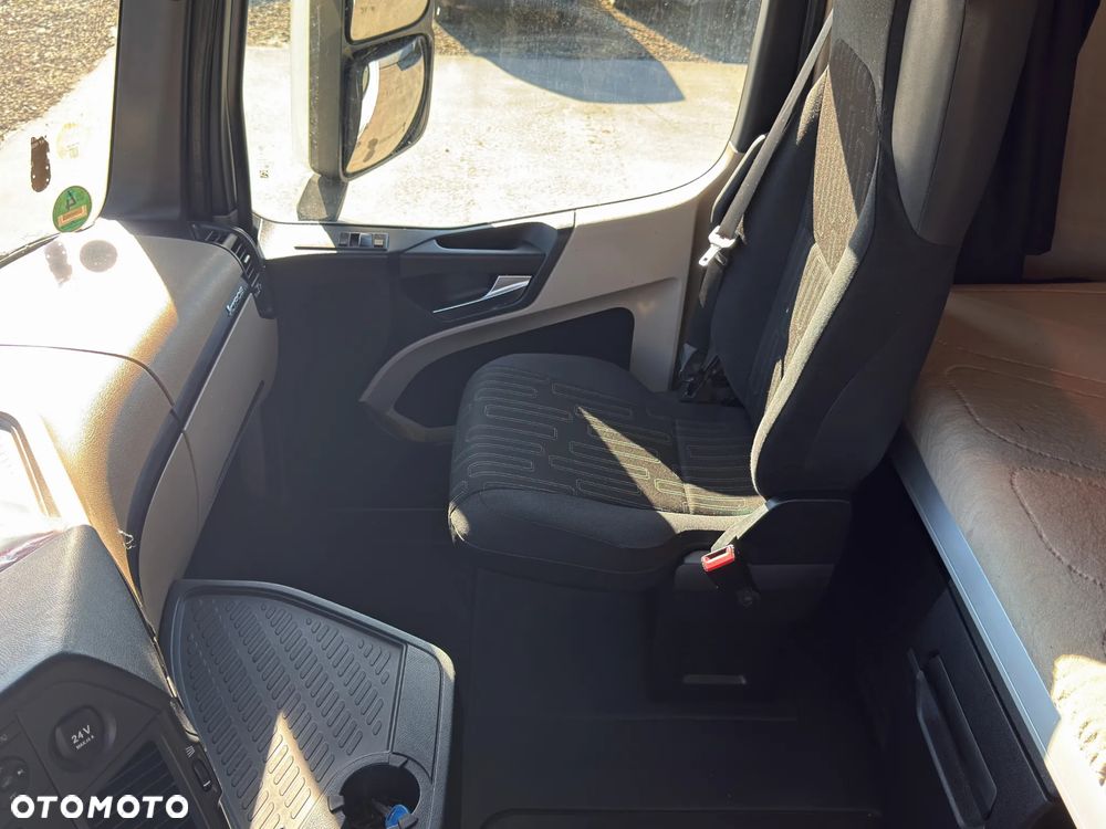 Mercedes-Benz ACTROS 2540 * LAWETA 9,20 m * STAN BDB - 8
