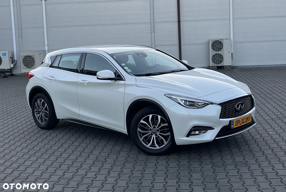 Infiniti Q30 1.5d Business Executive - 40