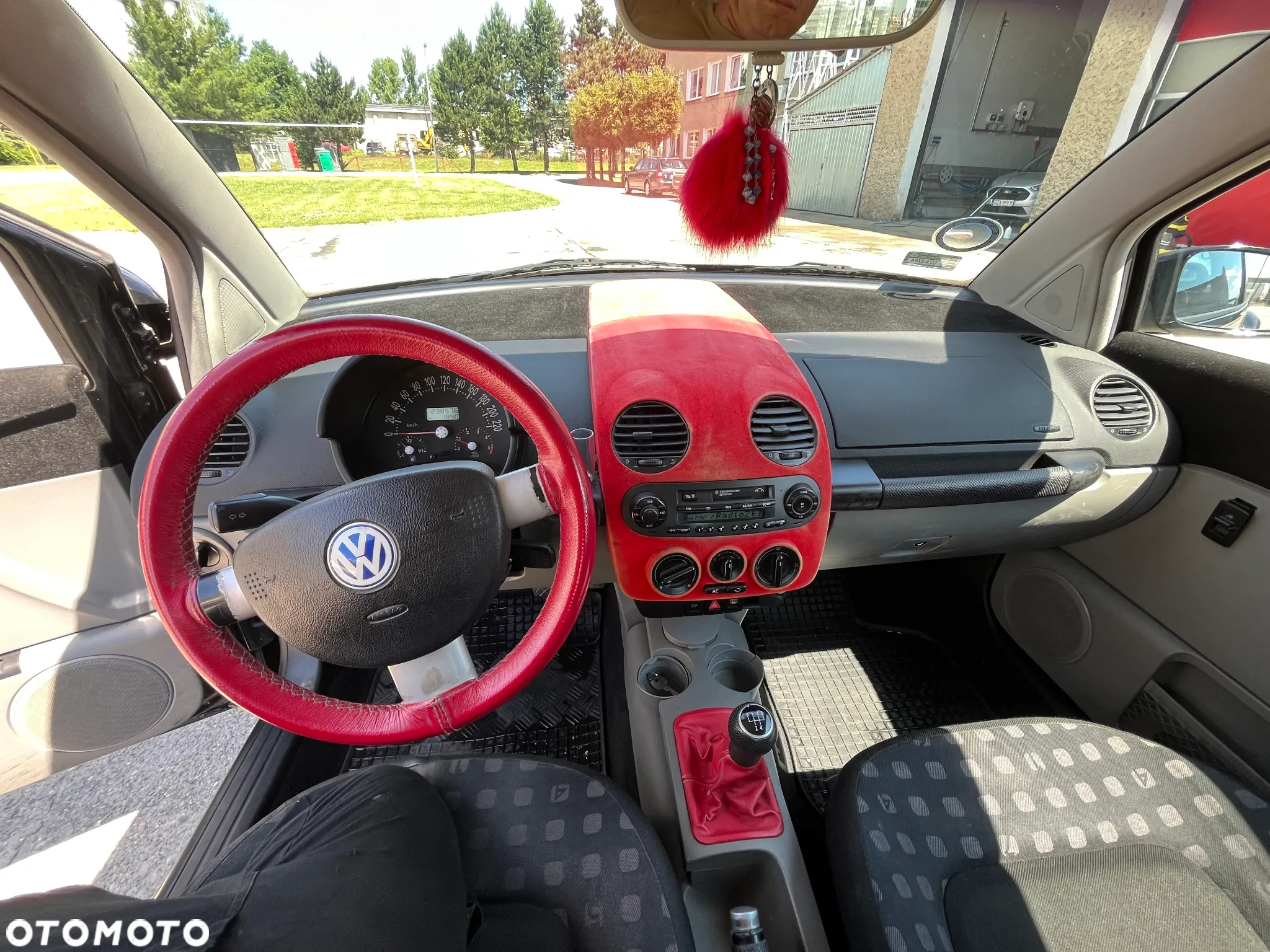 Volkswagen New Beetle 1.9 TDI - 11